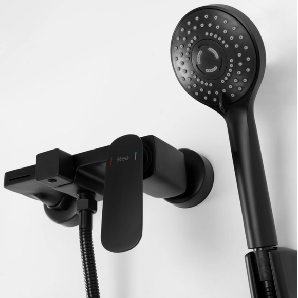 Змішувач для ванни Rea Berg Black REA-B2040 (чорний матовий, з лійкою та шлангом), фото , изображение 2