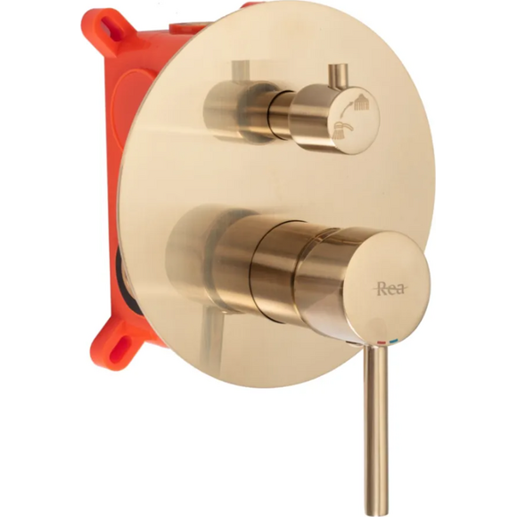 Смеситель скрытого монтажа для ванны Rea Lungo Brushed Gold REA-B7503 (брашированное золото, внутренняя часть в комплекте), Цвет производителя: брашированное золото (матовое), фото 2