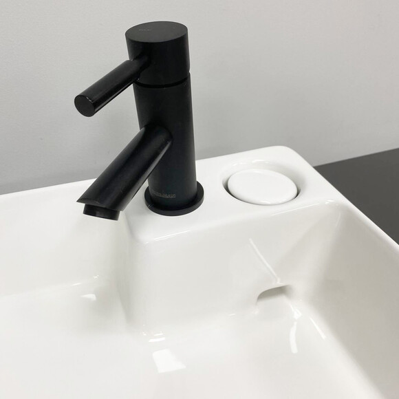 Умывальник VBI Altamura White Glossy VBI-016000 (52x38 см, белый глянцевый), Доступные размеры: 52 x 38, Цвет производителя: белый глянец, фото 4