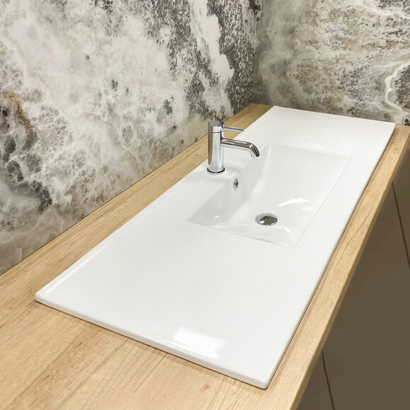 Умывальник VBI Ferrara 120 White Glossy VBI-018031 (120x46 см, белый глянцевый, с крылом), Доступные размеры: 120 x 46, Цвет производителя: белый глянец, фото 3