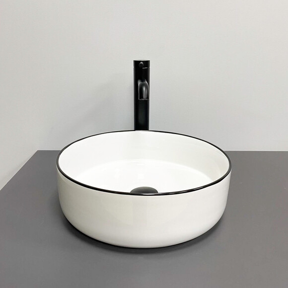 Раковина VBI Prato White/Black Edge VBI-011414 (36 см, біла глянсова з чорним бортом, чаша), Доступні розміри: 36 x 36, Колір виробника: білий глянець, чорний глянець, фото , изображение 3