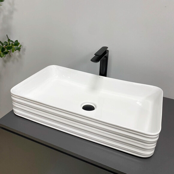Умывальник VBI Volturino White Glossy VBI-012619 (66x37 см, белый глянцевый), фото 