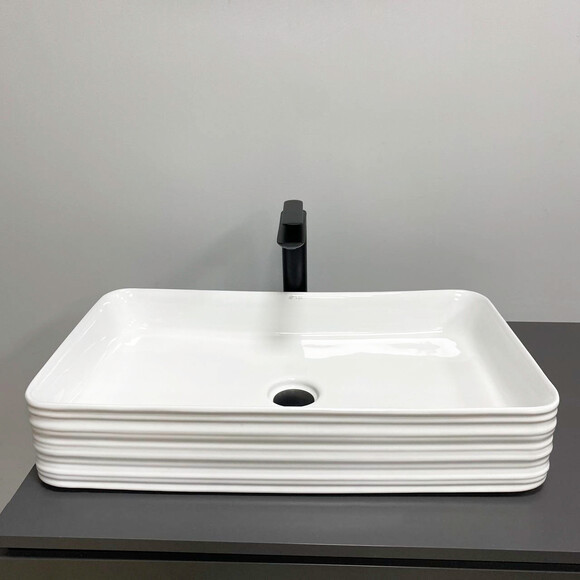 Умывальник VBI Volturino White Glossy VBI-012619 (66x37 см, белый глянцевый), фото 4