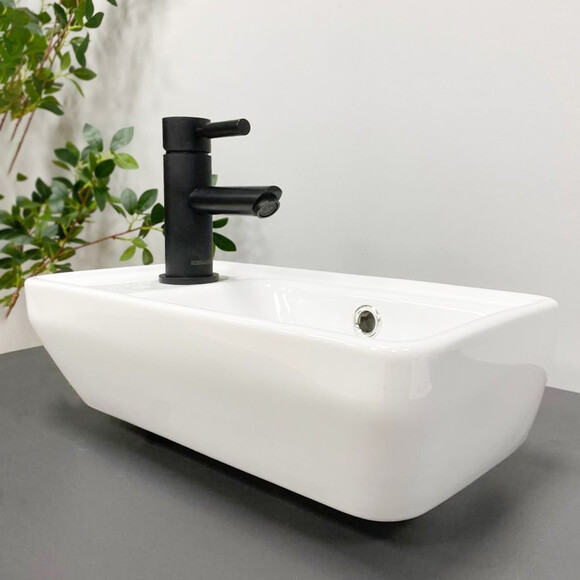 Умывальник VBI Jesi R White VBI-015613 (41x22 см, правый), Доступные размеры: 41 x 22 R, Цвет производителя: белый, фото 3