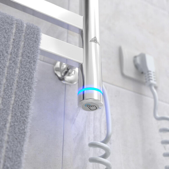 Электрический полотенцесушитель Laris Кватро П7 S3 73207888 (400x600, хром/белый/черный/золото/бронза, правый, сенсорный, с таймером), Доступные размеры: 400 x 600, Подключение полотенцесушителя: правое, фото 2