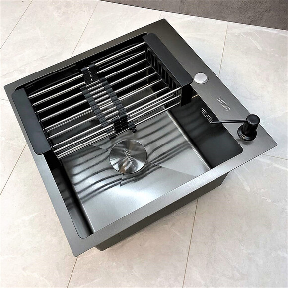 Кухонна мийка Dusel SS304 PVD Nano Black DS50550-1NB (50x50 см, чорна матова, 3.0/0.8 мм, з дозатором, сифоном та коландером), Доступні розміри: 50x50, Колір виробника: чорний матовий, Тип поверхні: PVD brash, фото , изображение 4