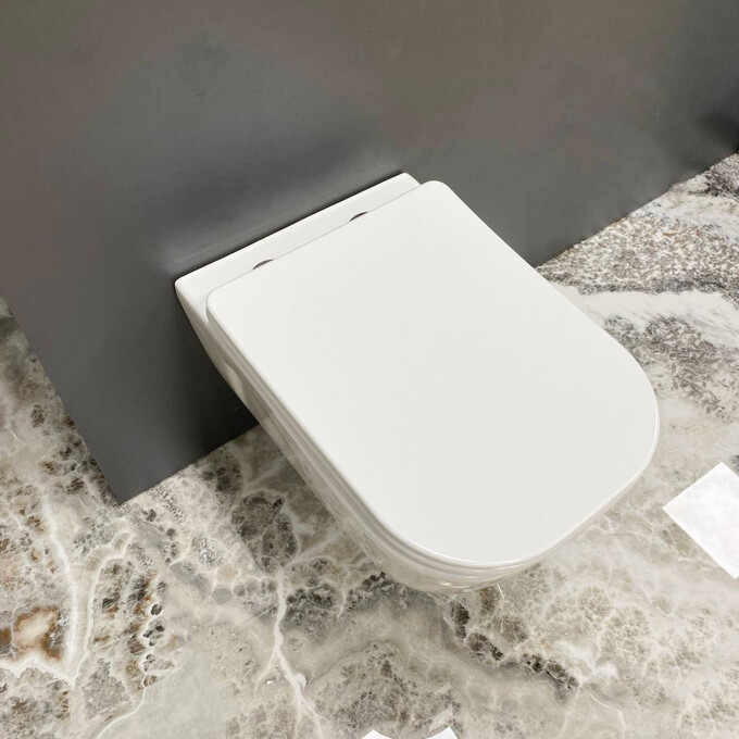 Безободковый подвесной унитаз VBI Lido White VBI-020500 (с сиденьем), фото 3